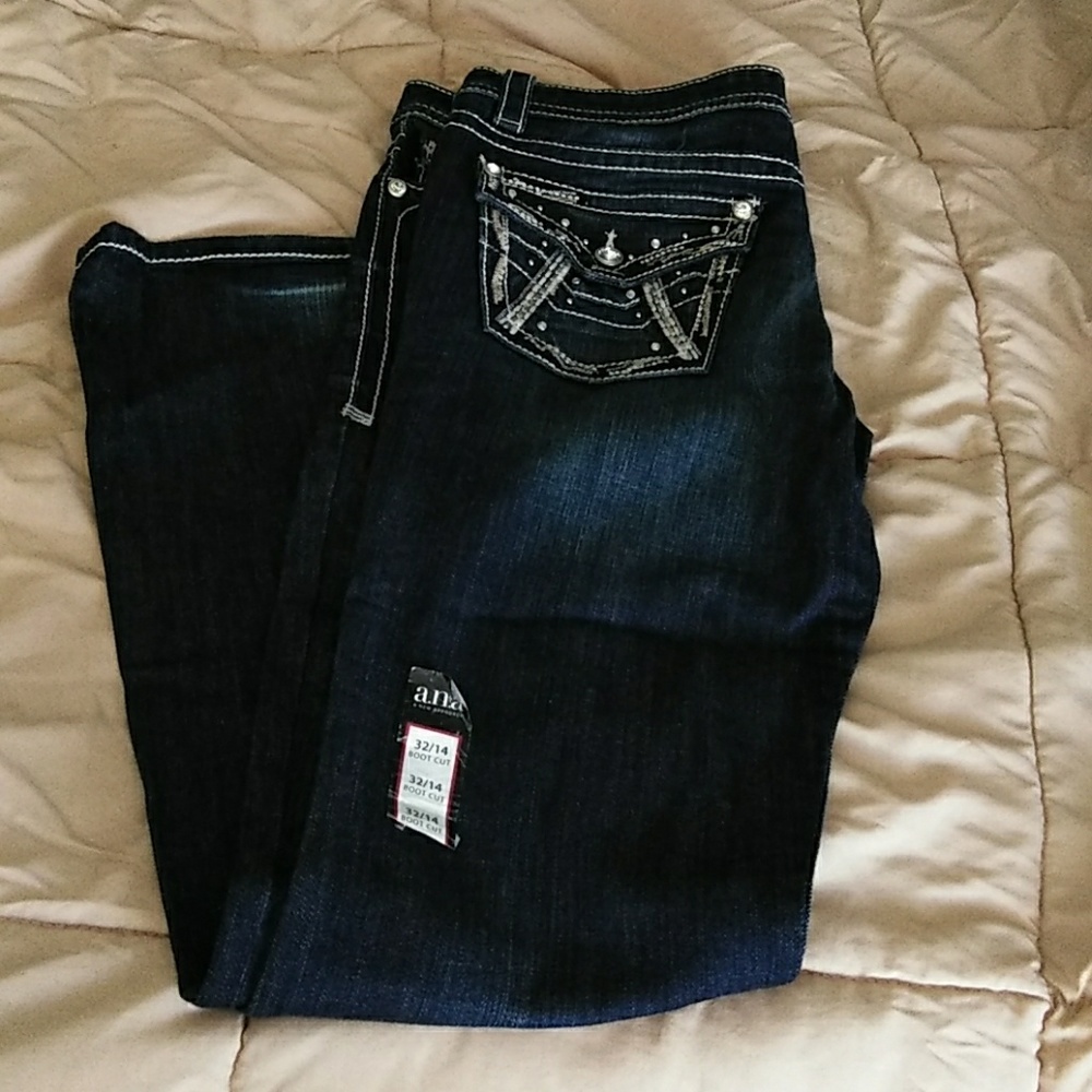 Ana boot cut ladies Jeans, never been worn